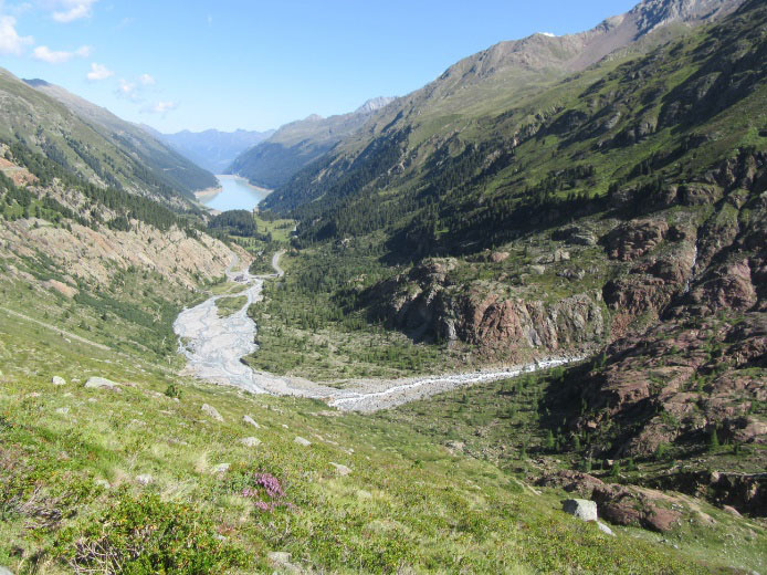 2021: Geomorphologie und alpine Naturgefahren im Zuge des globalen Wandels - Das Kaunertal in den österreichischen Alpen. Jun.-Prof. Dr. Jan Blöthe (Option B)